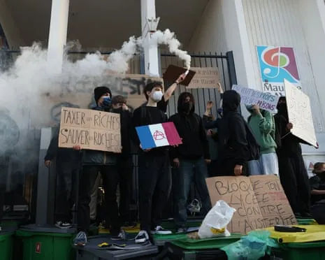 Recently Appointed French Prime Minister Faces Mounting Scrutiny as Countrywide Protests Disrupt Education and Transportation