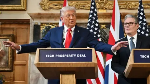 Donald Trump Suggests Starmer Could Deploy Military to Manage UK Boundaries